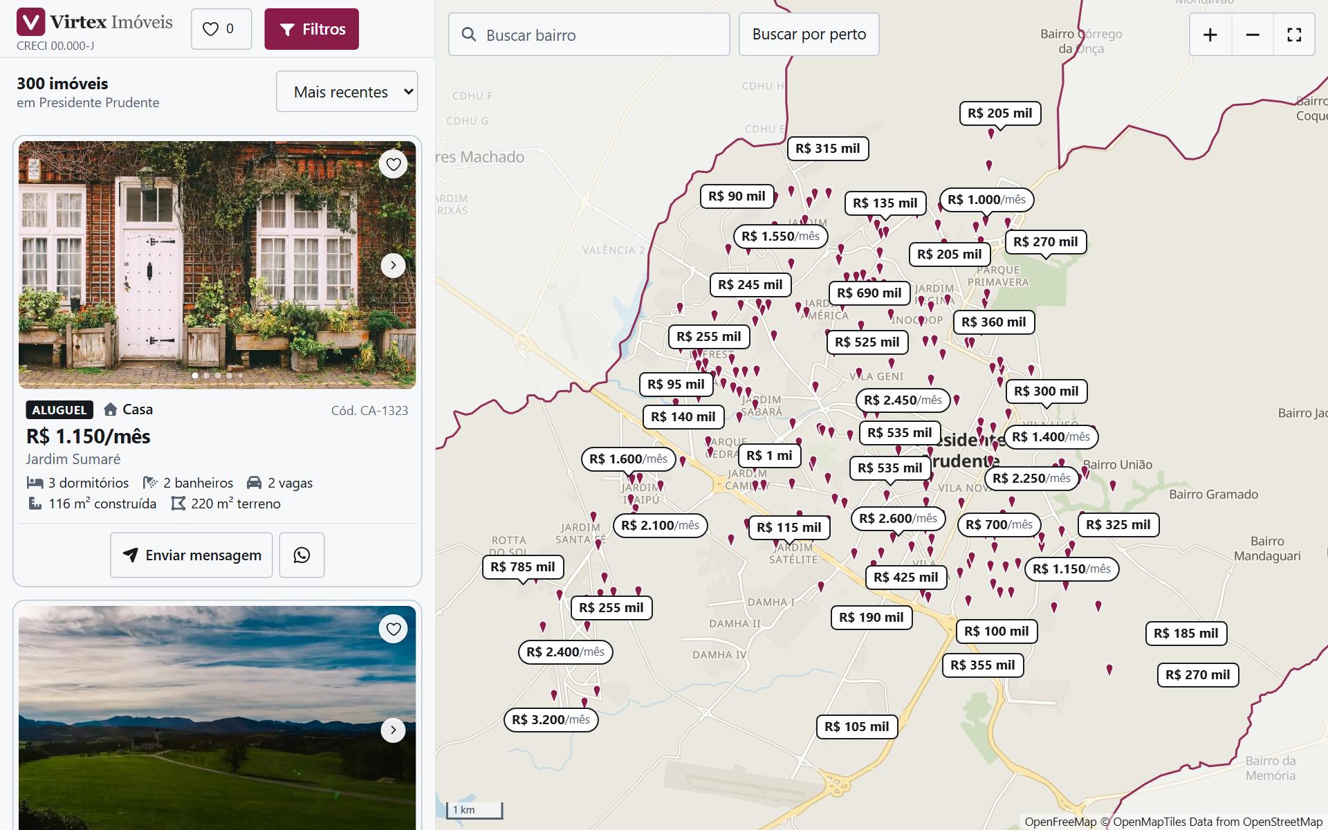 O site de uma imobiliária no computador: a lista de imóveis à esquerda e, à direita, o mapa da cidade com a etiqueta de preço de cada imóvel.